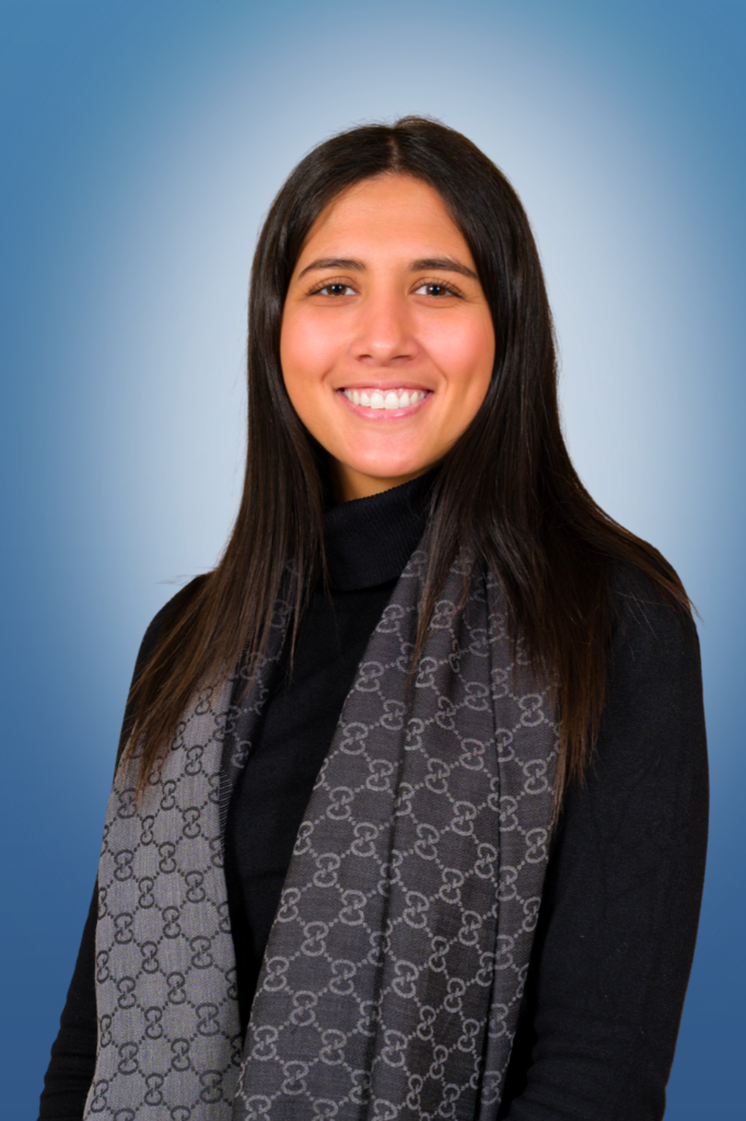 Kenza chargée de location